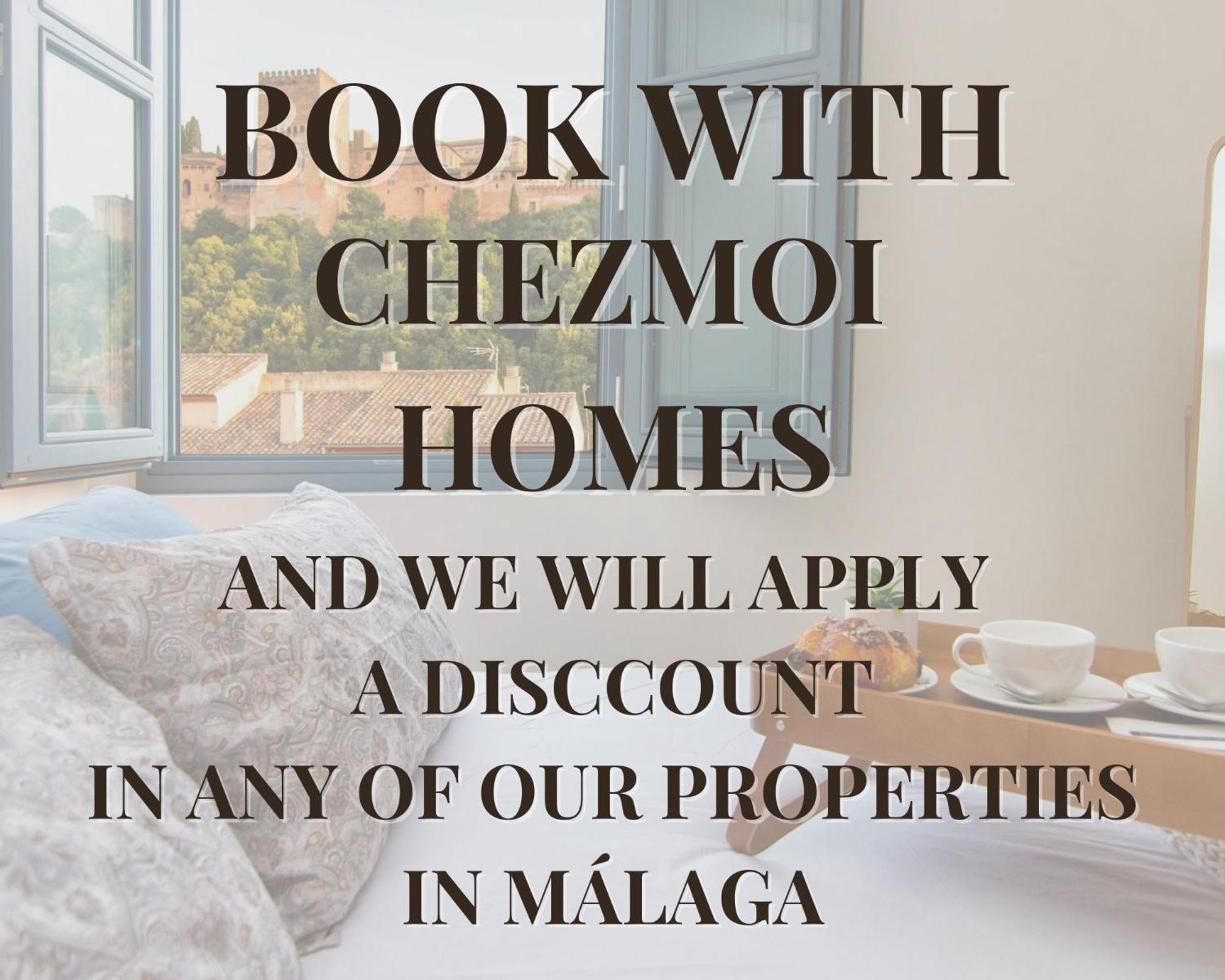Elegant Town Hall With Views Apartment *